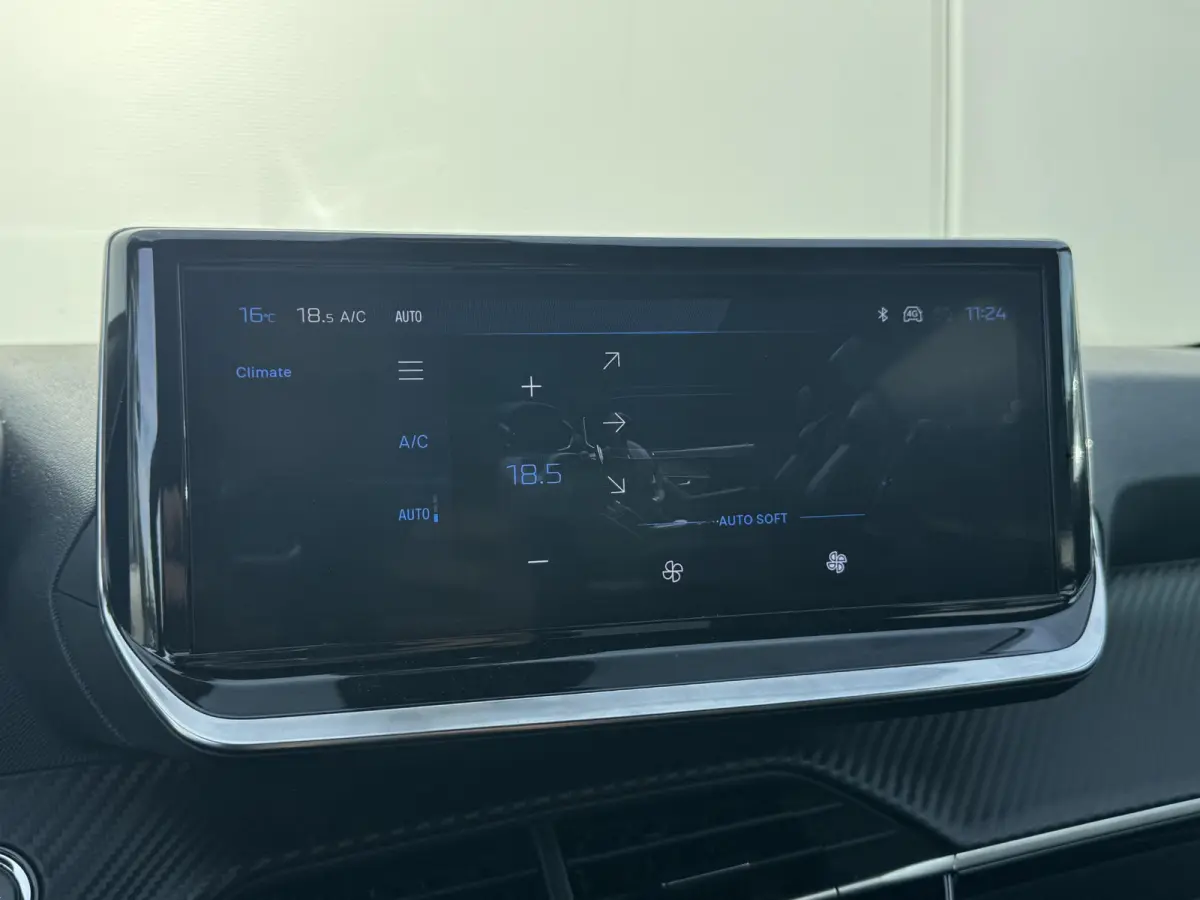 1.2 PureTech 100 Allure | Parkeerhulp | Navigatie | Cruise Control | Apple Carplay/Android Auto