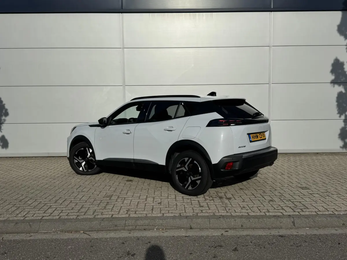 1.2 PureTech 100 Allure | Parkeerhulp | Navigatie | Cruise Control | Apple Carplay/Android Auto