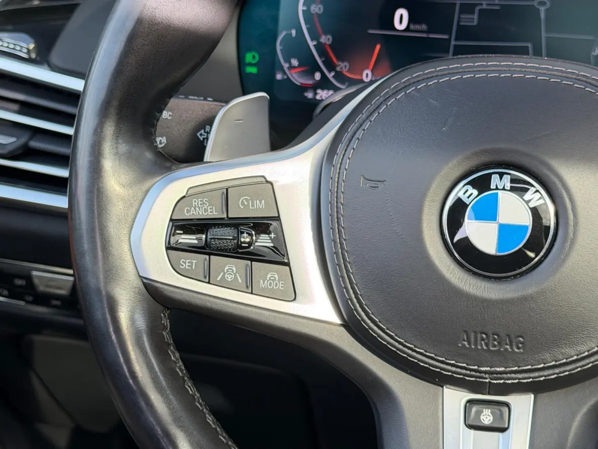 xDrive40i 6p. | 2E EIGENAAR | 3/6/12MND GARANTIE | PANO | LASER | BOWERS&WILKINS | MASSAGE | ACC | CAMERA | PARFUM | SFEER |TREKHAAK | BOMVOL |