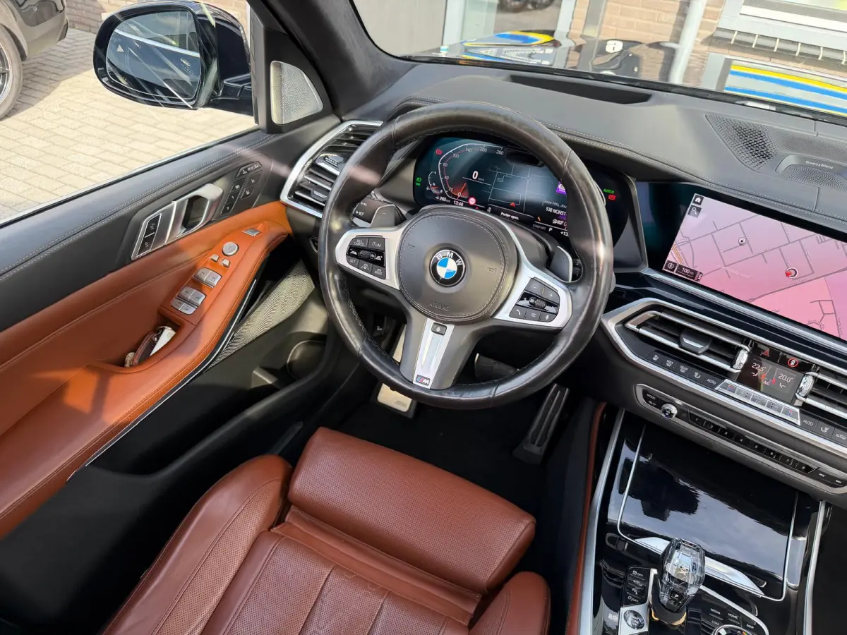 xDrive40i 6p. | 2E EIGENAAR | 3/6/12MND GARANTIE | PANO | LASER | BOWERS&WILKINS | MASSAGE | ACC | CAMERA | PARFUM | SFEER |TREKHAAK | BOMVOL |