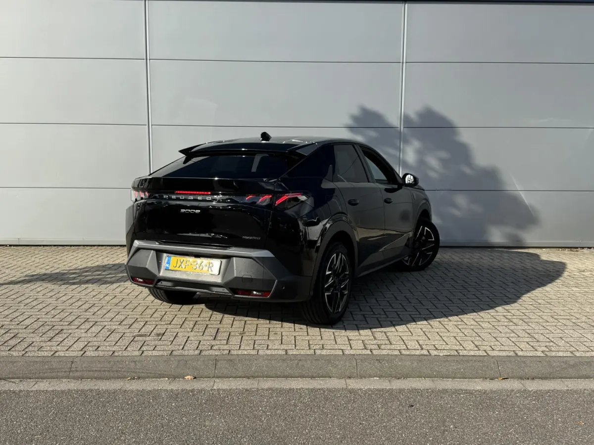 1.2 Hybrid 145 GT | Camera | Adaptieve Cruise Control | Elektrische kofferklep | Apple Carplay/Android Auto