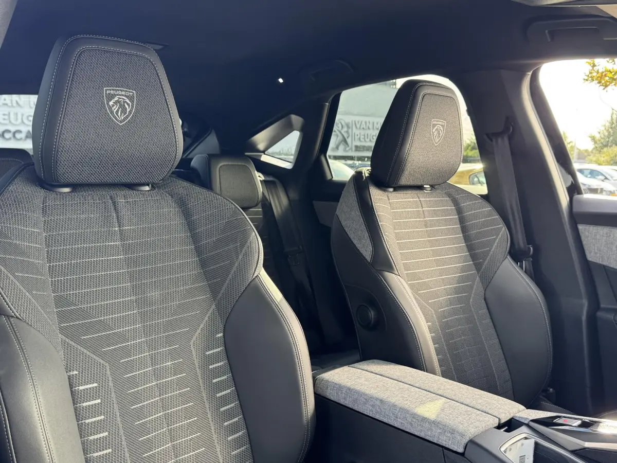 1.2 Hybrid 145 GT | Camera | Adaptieve Cruise Control | Elektrische kofferklep | Apple Carplay/Android Auto