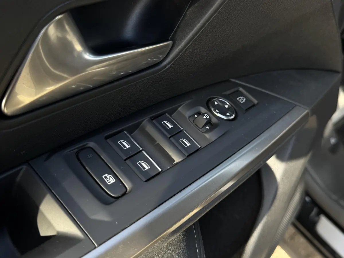 1.2 Hybrid 145 GT | Camera | Adaptieve Cruise Control | Elektrische kofferklep | Apple Carplay/Android Auto