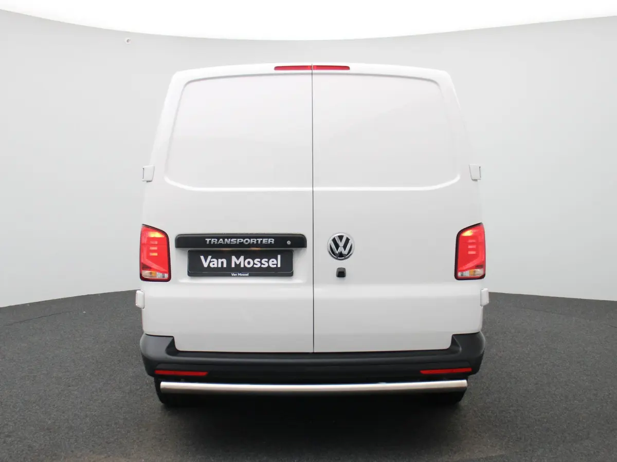 2.0 TDi 110PK | Airco | Achteruitrijcamera | DAB+ | App-Connect | Elektrisch Verstel/Verwarmbare Spiegels |