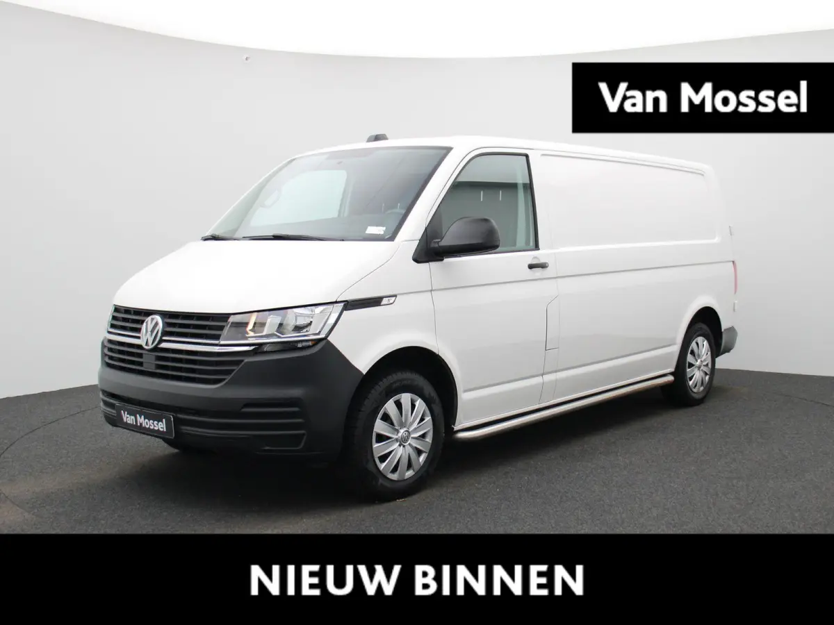 2.0 TDi 110PK | Airco | Achteruitrijcamera | DAB+ | App-Connect | Elektrisch Verstel/Verwarmbare Spiegels |