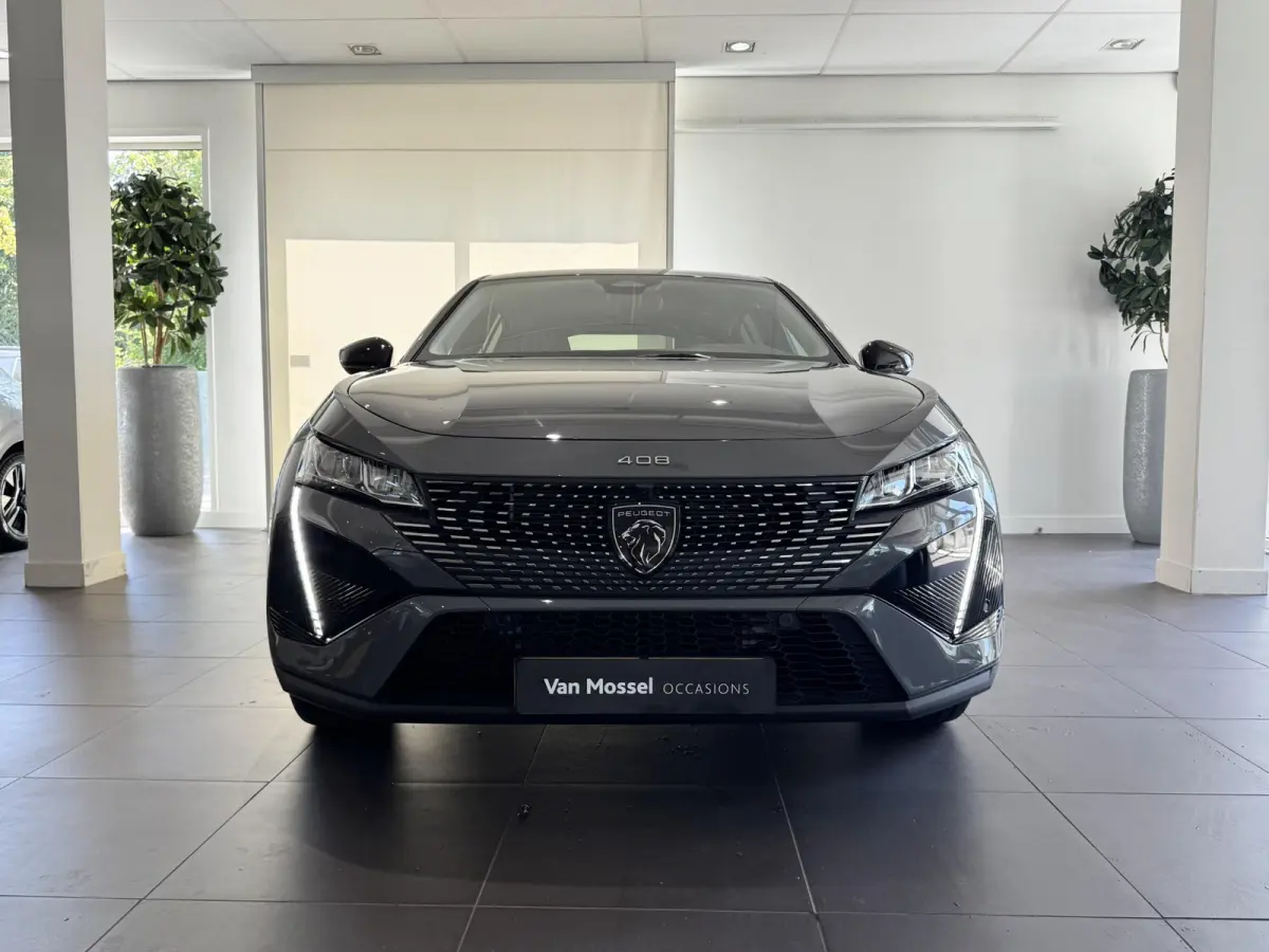 1.6 HYbrid Allure Pack 225 EAT8 | Stoel/stuurverwarming | 360 Camera | Adaptieve Cruise Control | Navigatie