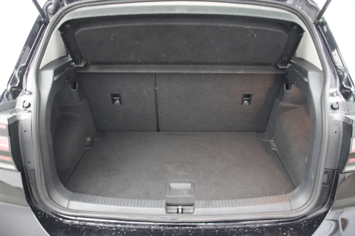 1.0 TSI Life - Carplay, Adapt. Cruise, Navi, PDC