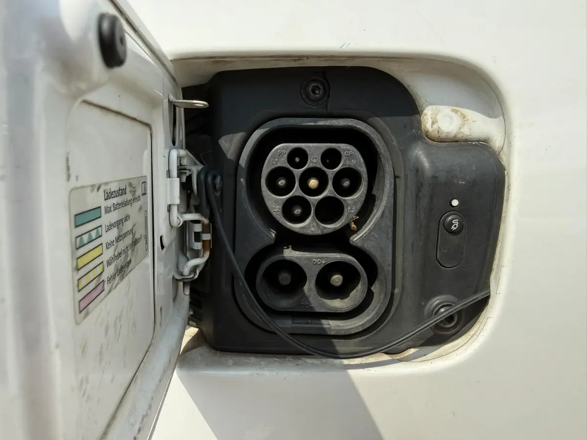 e-Caddy 37kWh 113PK