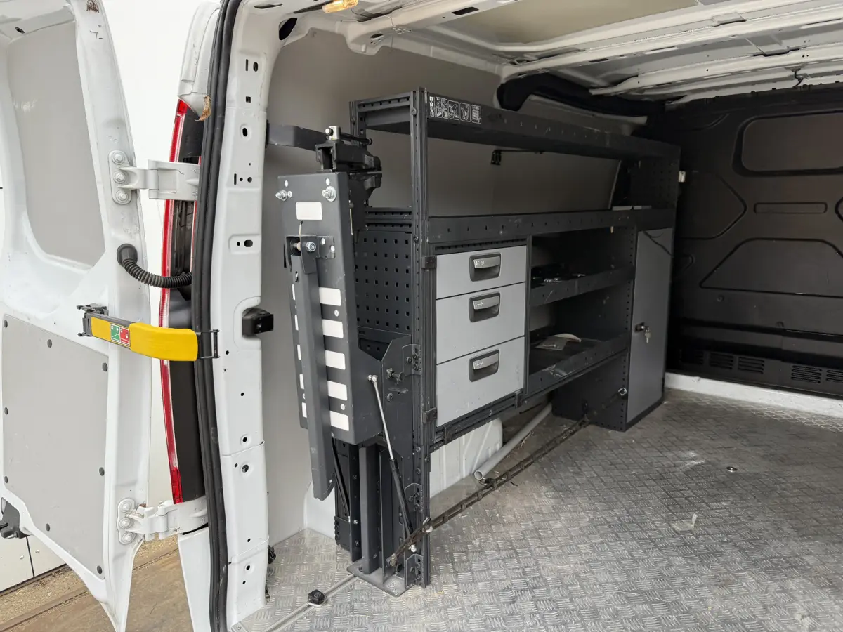 Transit Custom 340 1.0 PHEV 120PK *ELEKTRO MOTOR KAPOT*