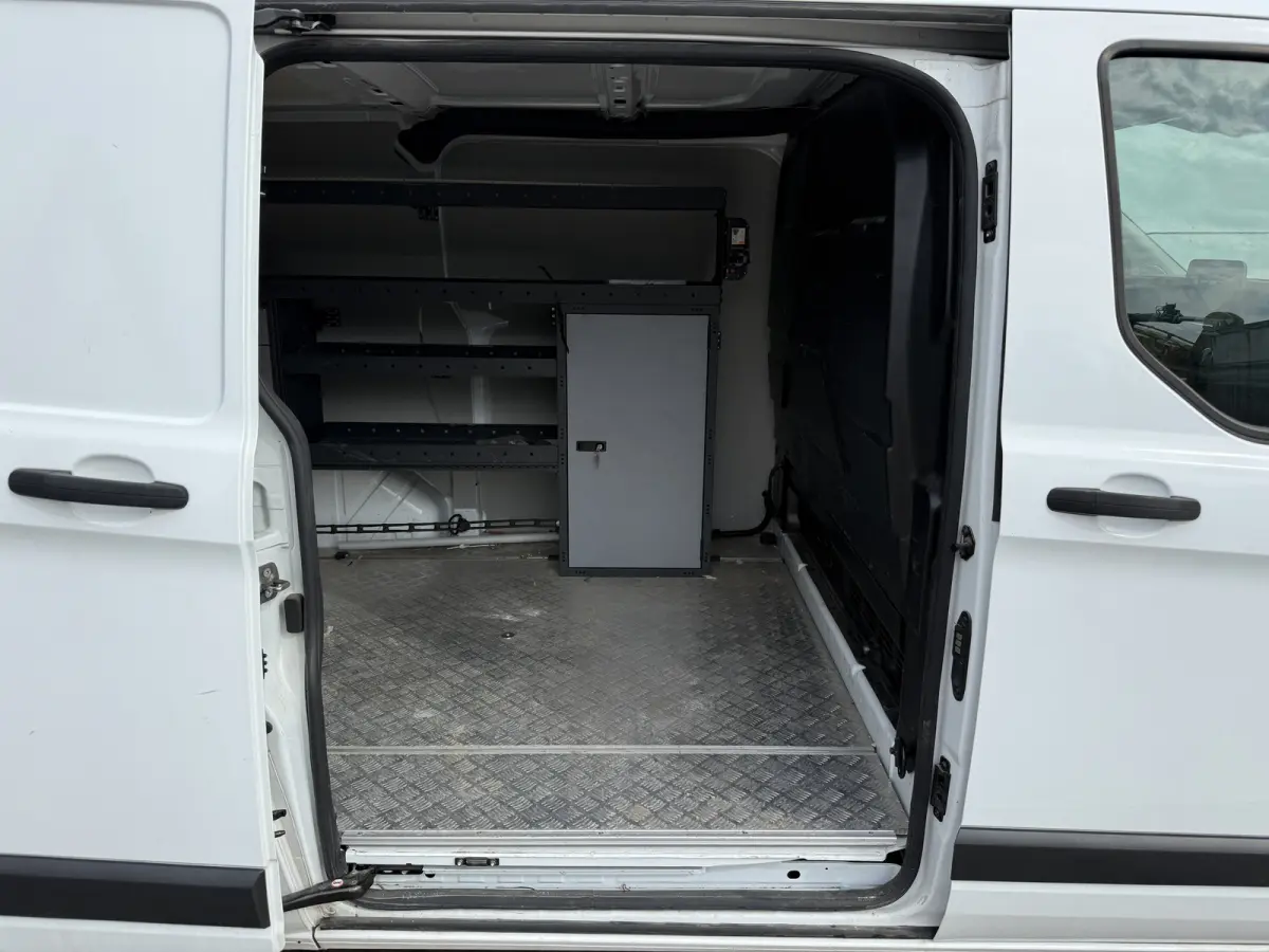 Transit Custom 340 1.0 PHEV 120PK *ELEKTRO MOTOR KAPOT*