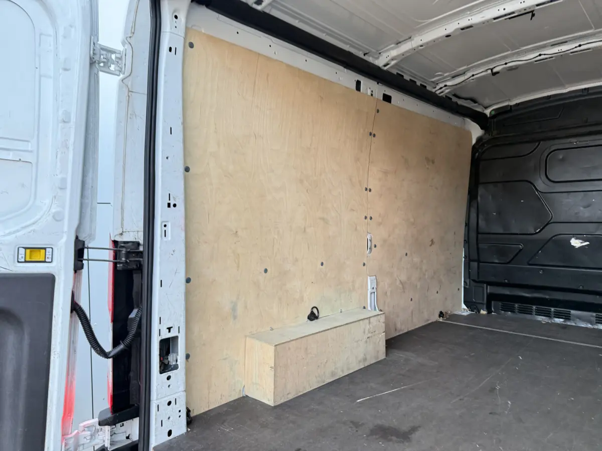 e-Transit 68kWh 184PK