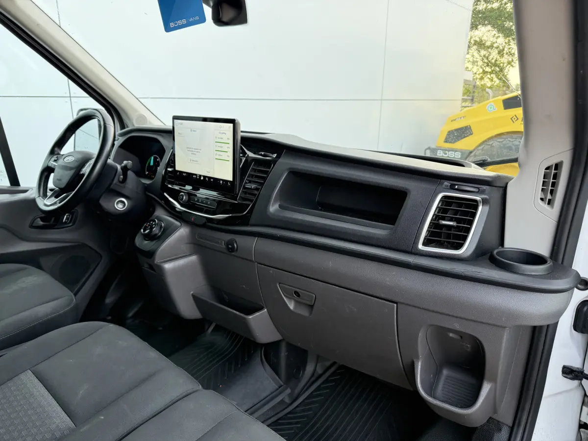 e-Transit 68kWh 184PK