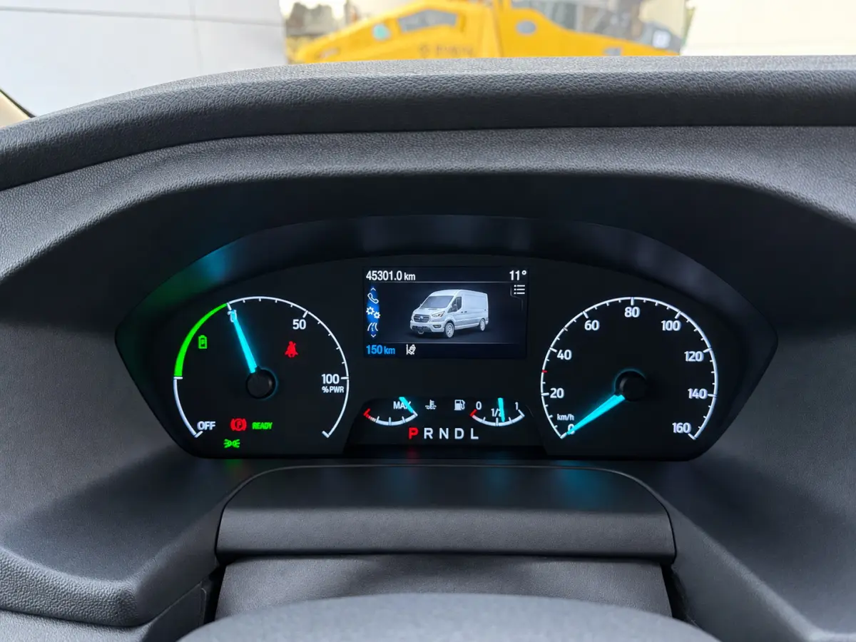 e-Transit 68kWh 184PK
