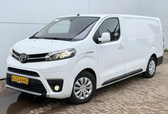 ProAce 75kWh 136PK