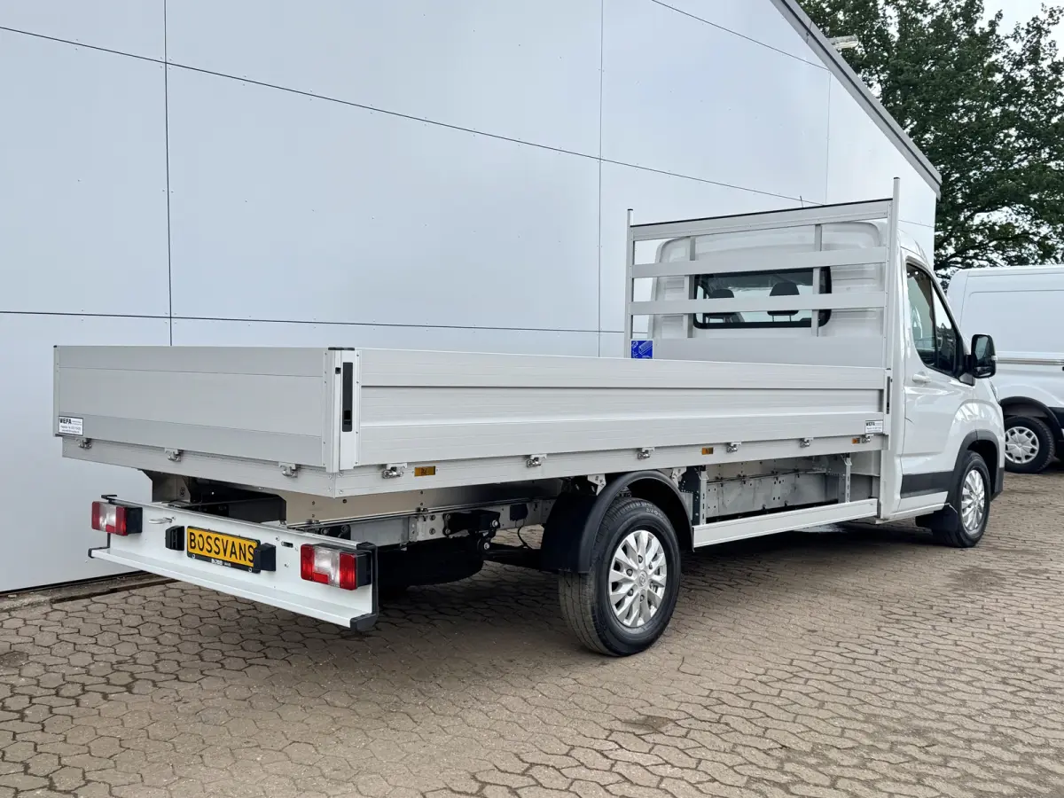 65kWh 204PK Nieuw! Open Laadbak 172km WLTP 100% Elektrisch Airco Adaptieve Cruise Carplay Pritische Pickup Open Box