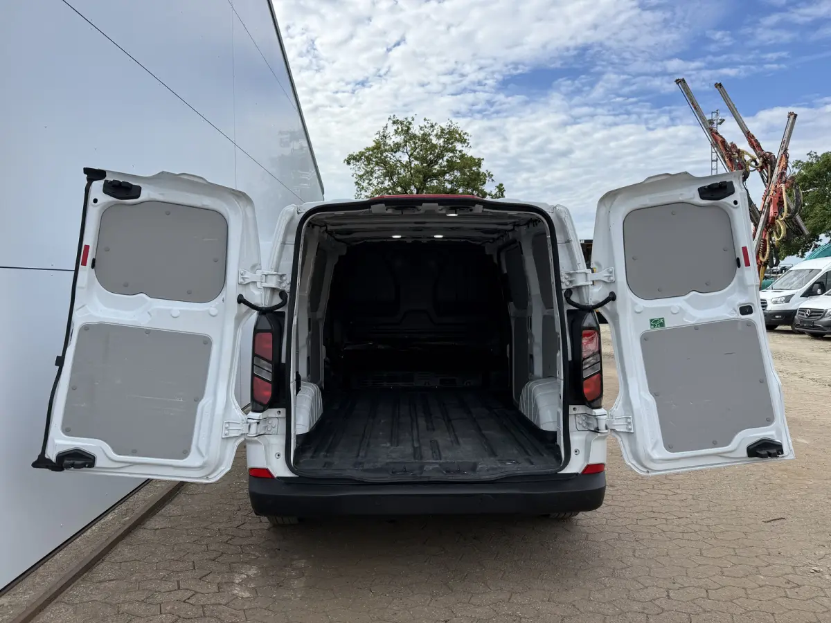 Transit Custom 2.0 136PK