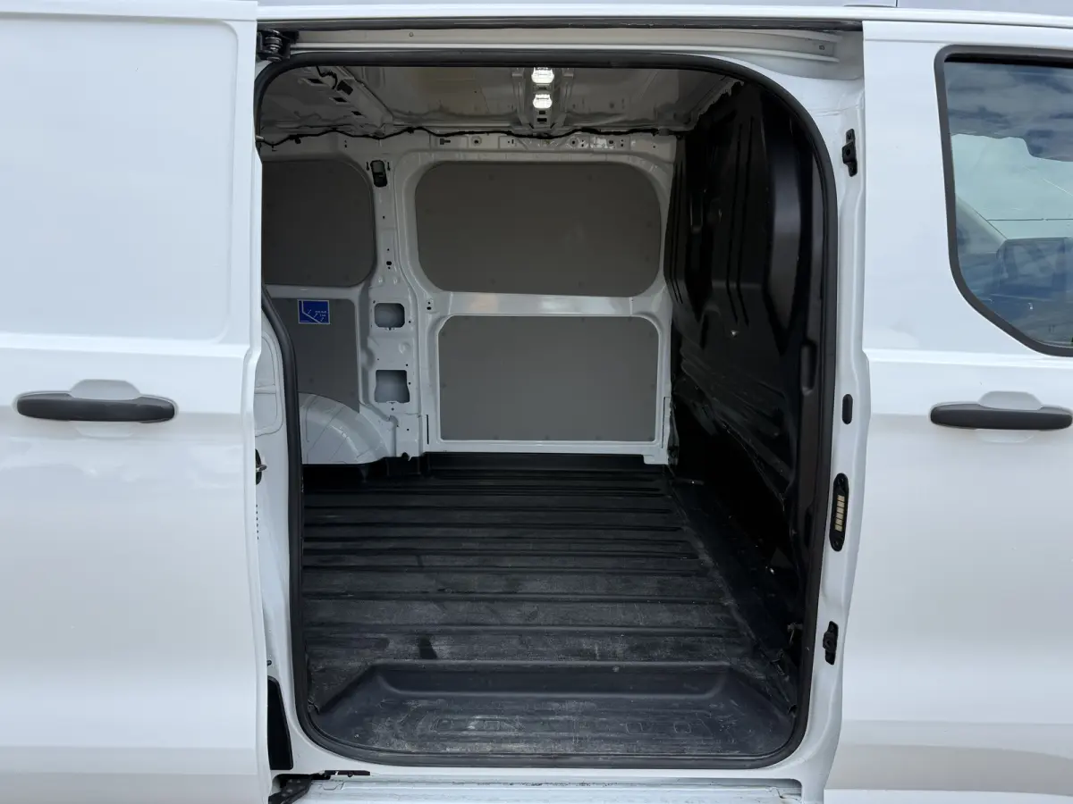 Transit Custom 2.0 136PK
