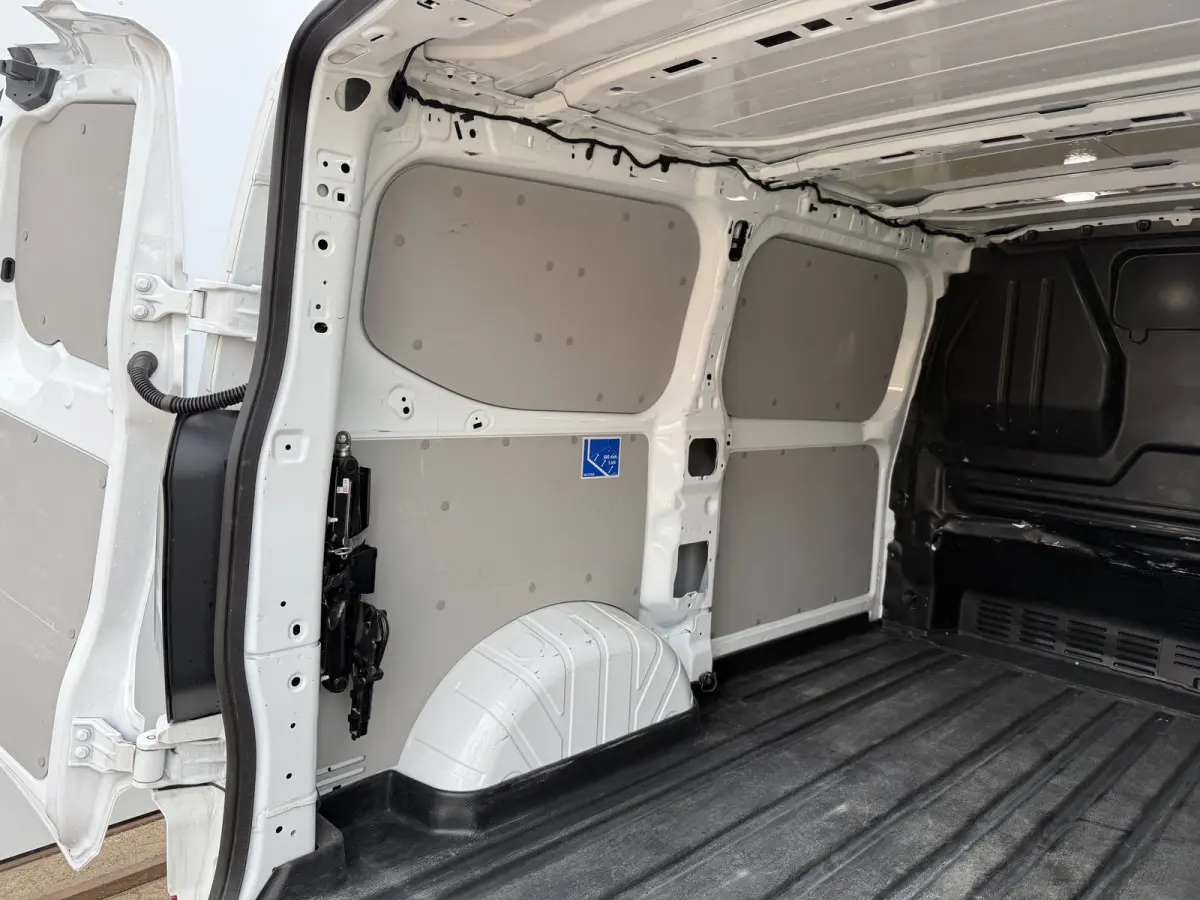 Transit Custom 2.0 136PK