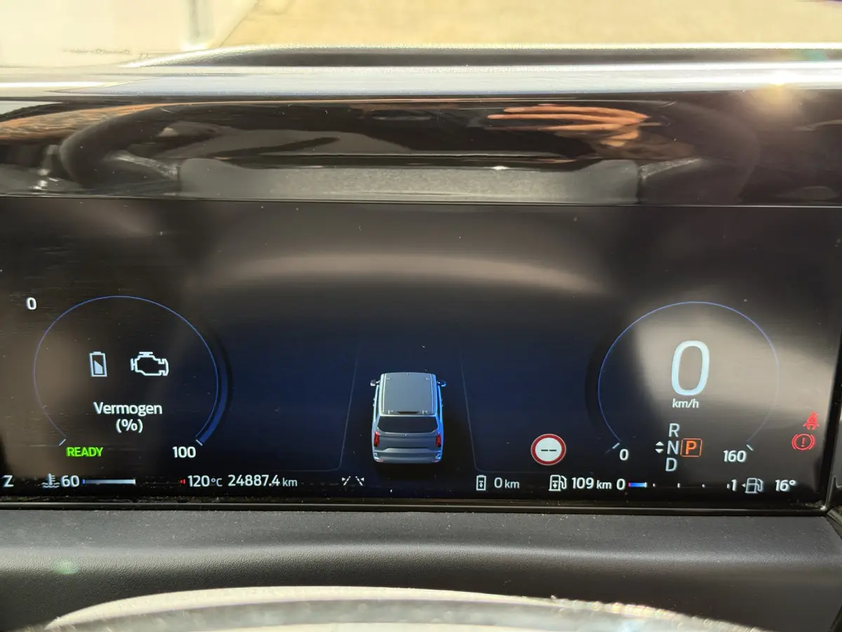 Tourneo Custom 233PK PHEV