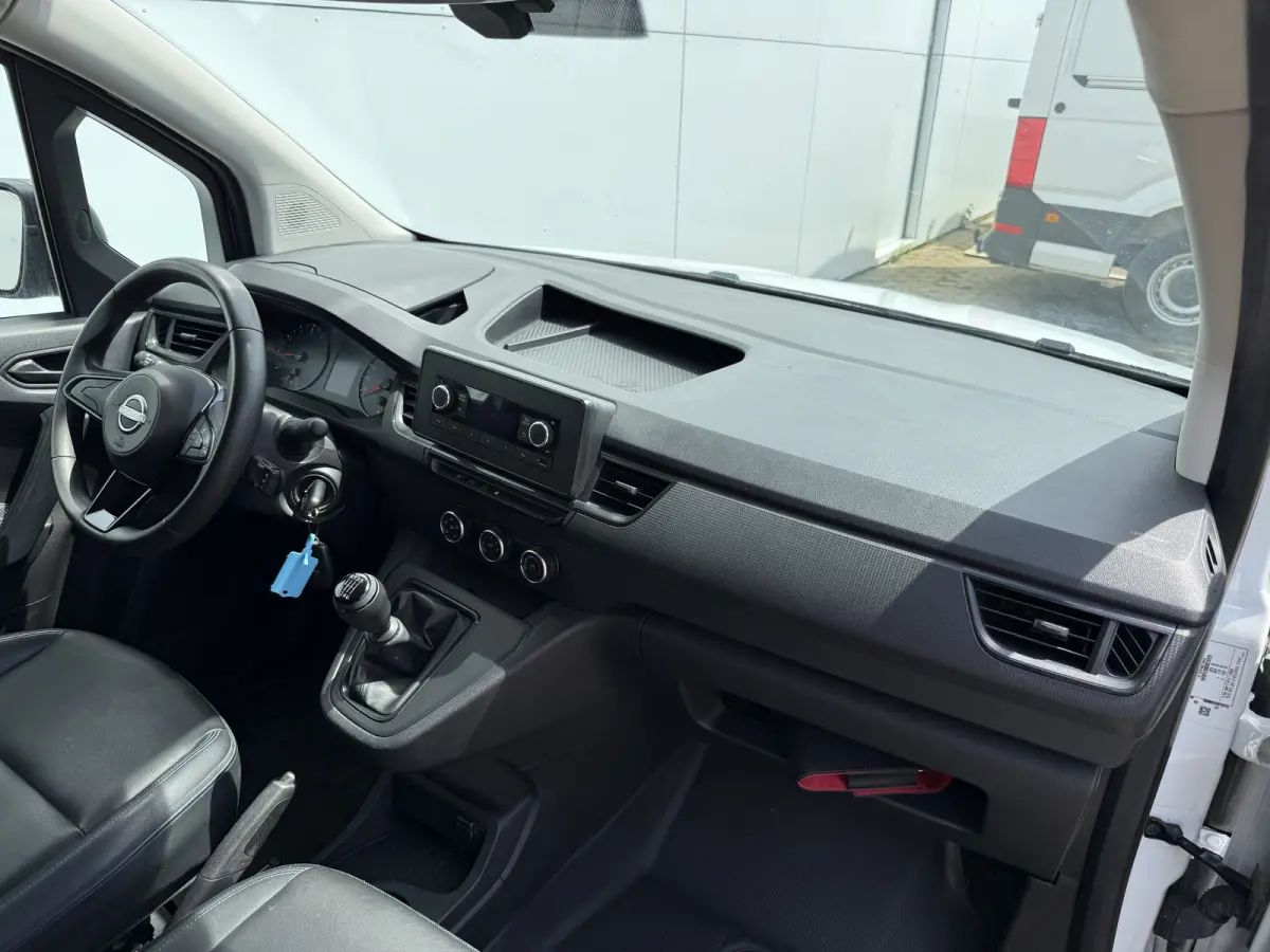 1.3 130PK **Benzine** L1H1 LED Airco Carkit Bluetooth