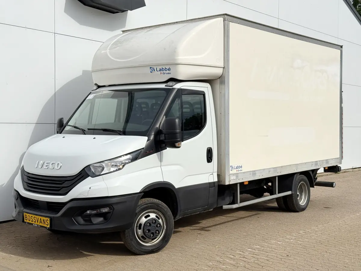35C16 3.0 160PK Bakwagen Laadklep Zijdeur Camera Climate Control Bluetooth Luchtgeveerde stoel Meubelbak Koffer