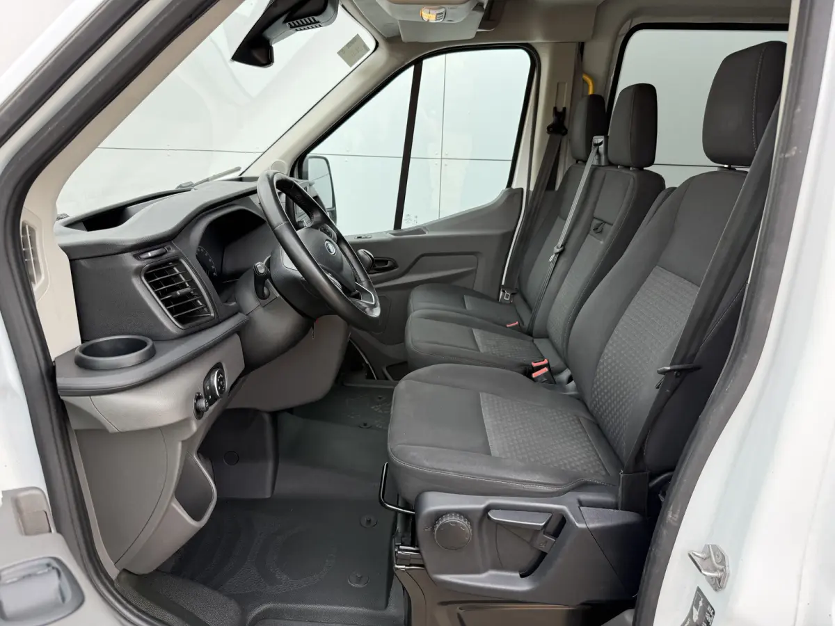 Transit DC 2.0 TDCI 165PK