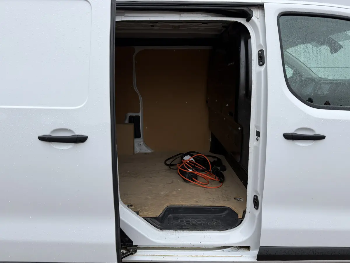 e-Scudo 50 kWh 136PK