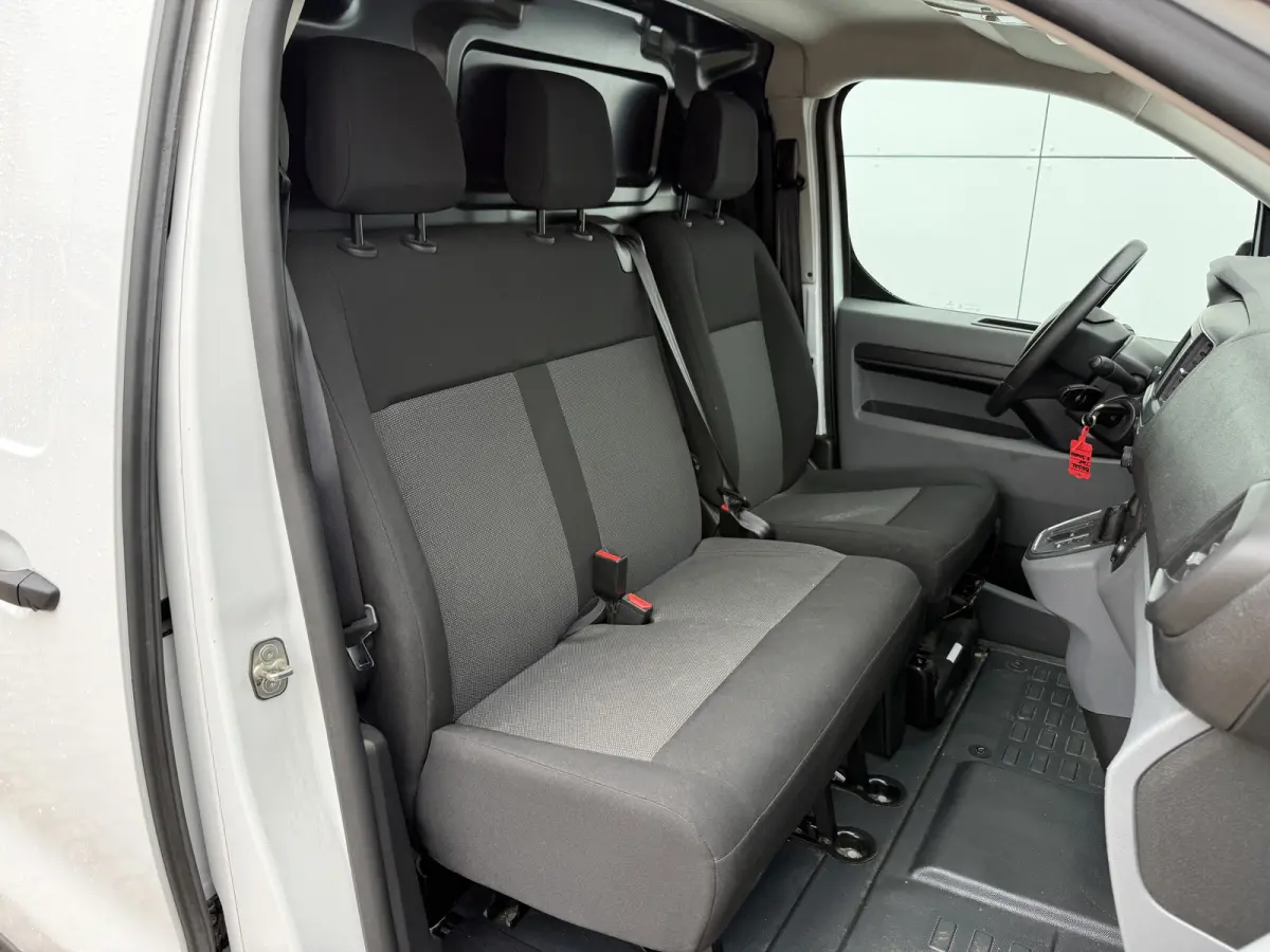 e-Scudo 50 kWh 136PK