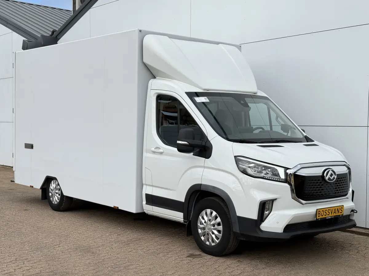 Plancher 65kWh Elektrisch 172km WLTP Bakwagen Lowliner LED Airco Adaptieve Cruise Camera Carplay Parkeersensoren Foodtruck Meubelbak Paardenwagen