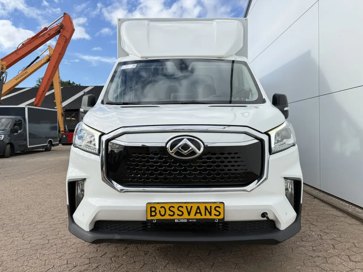Plancher 65kWh Elektrisch 172km WLTP Bakwagen Lowliner LED Airco Adaptieve Cruise Camera Carplay Parkeersensoren Foodtruck Meubelbak Paardenwagen