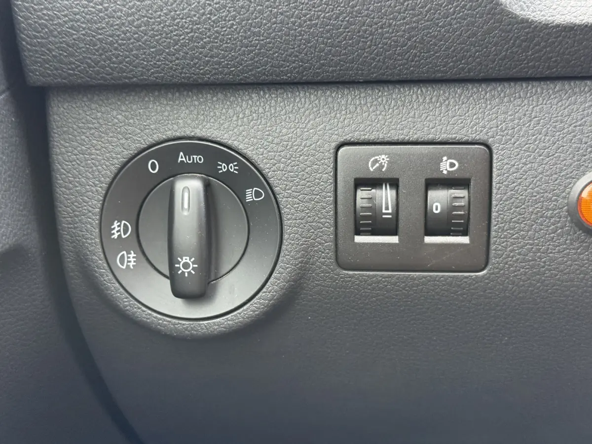 e-Caddy 37kWh 113PK L2 Elektrisch ABT Maxi 37,3kWh 159km WLTP LED Snelladen Trekhaak Airco Carplay Parkeersensoren Achter