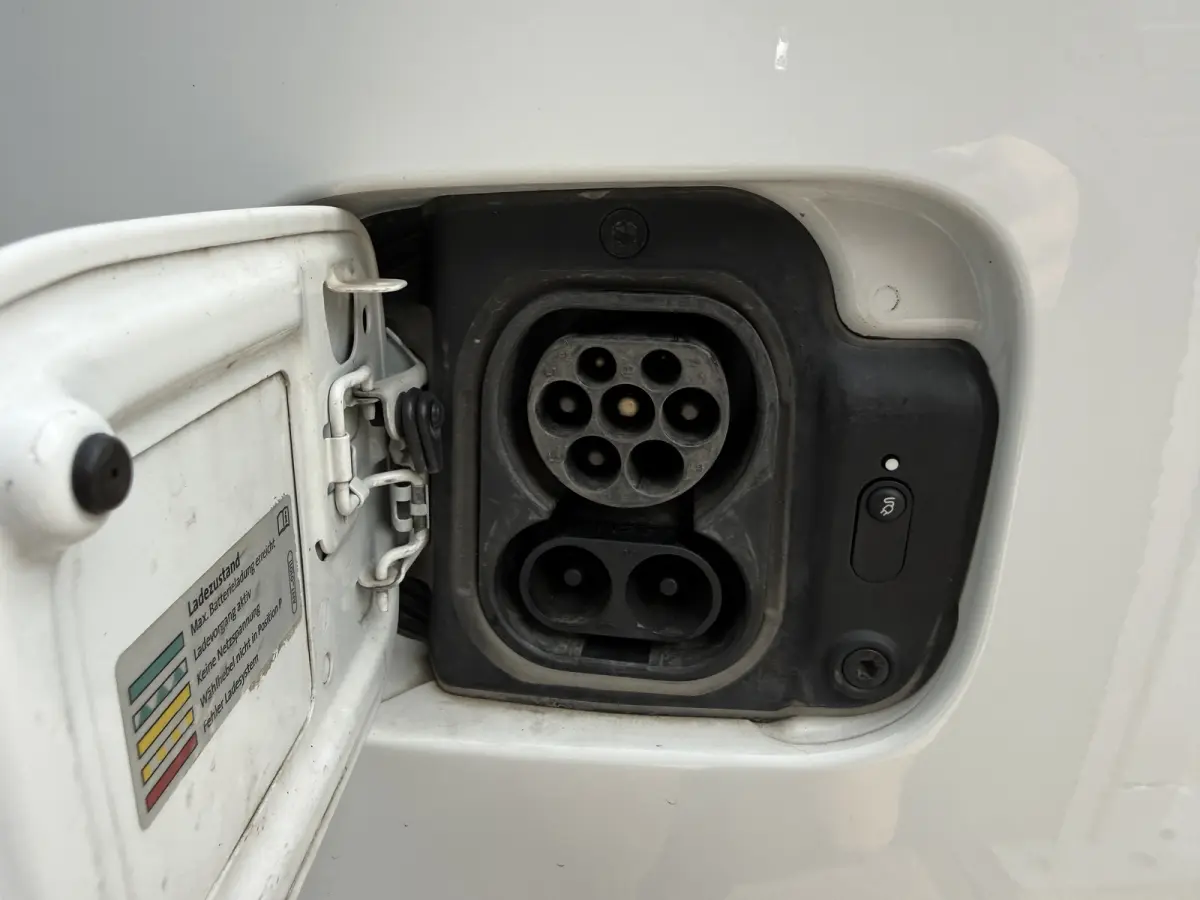 e-Caddy 37kWh 113PK