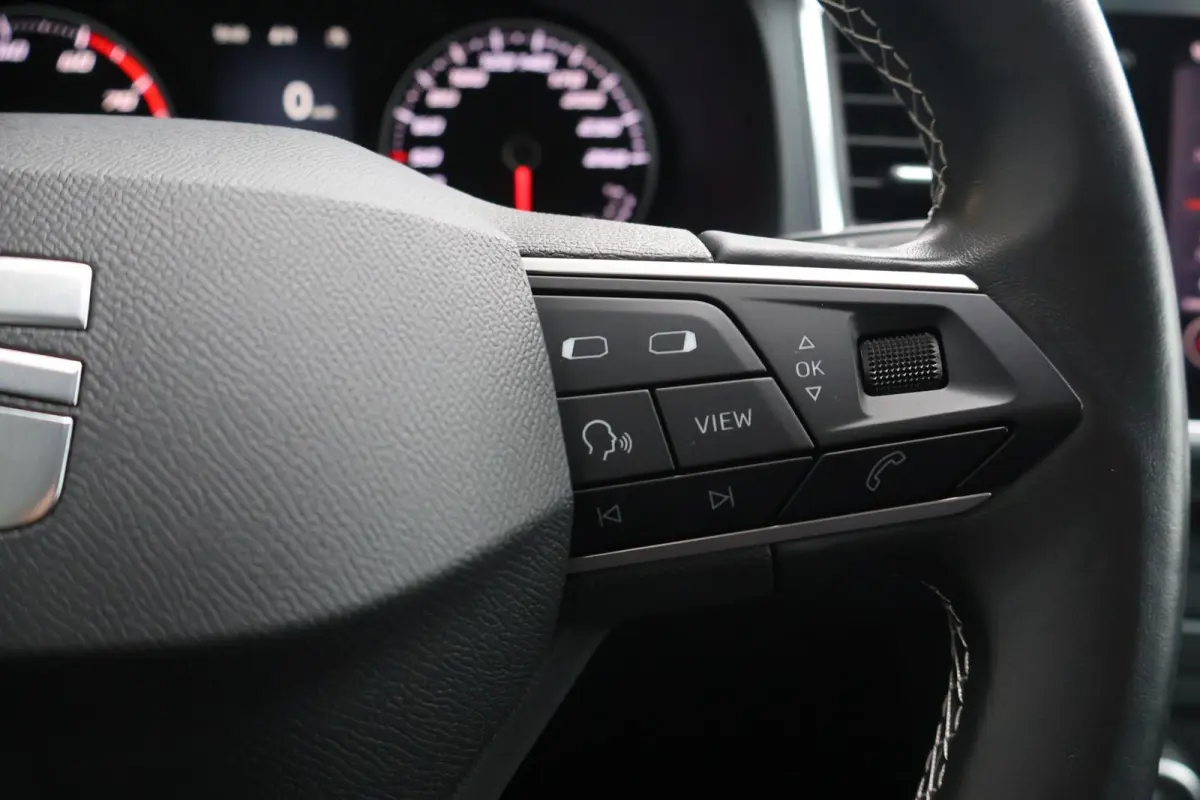 1.5 TSI 150pk Style Business Intense | Camera | Cruise Control | Carplay | PDC | Navigatie | LED Verlichting
