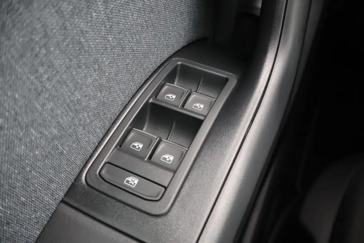 1.5 TSI 150pk Style Business Intense | Camera | Cruise Control | Carplay | PDC | Navigatie | LED Verlichting