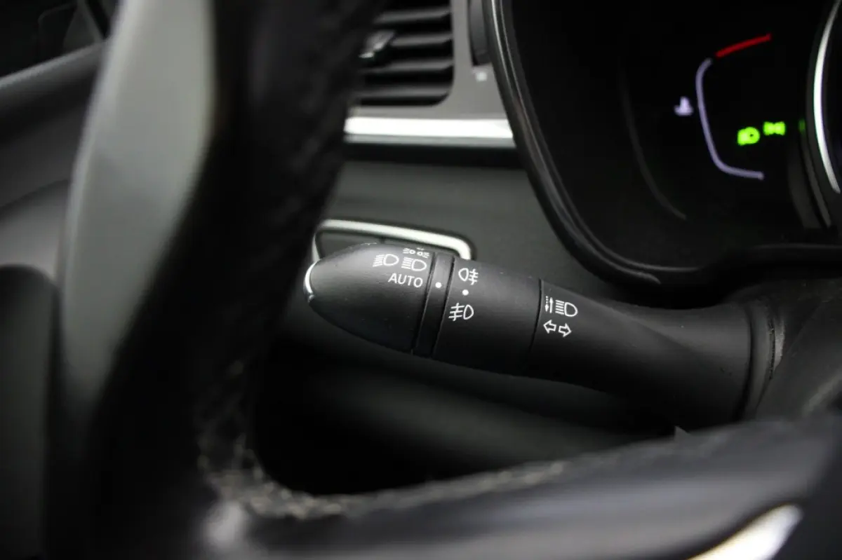 1.3 TCe Intens Automaat - Carplay, Camera, Clima, , Half Leer, Blind Spot, Trekhaak