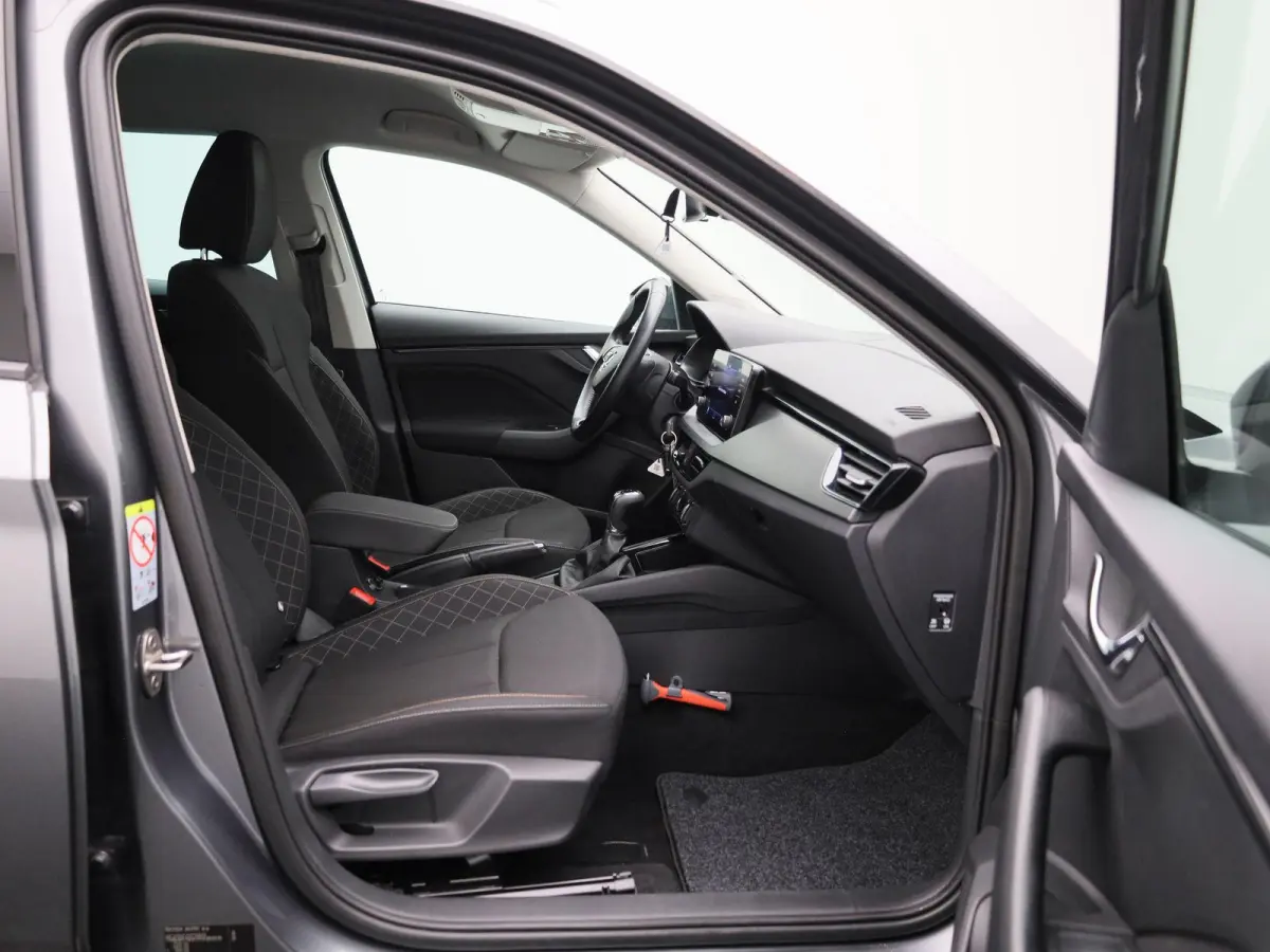1.0 TSI Ambition | AIRCO | APPLE CARPLAY | ANDROID AUTO | CRUISE CONTROL | TREKHAAK |