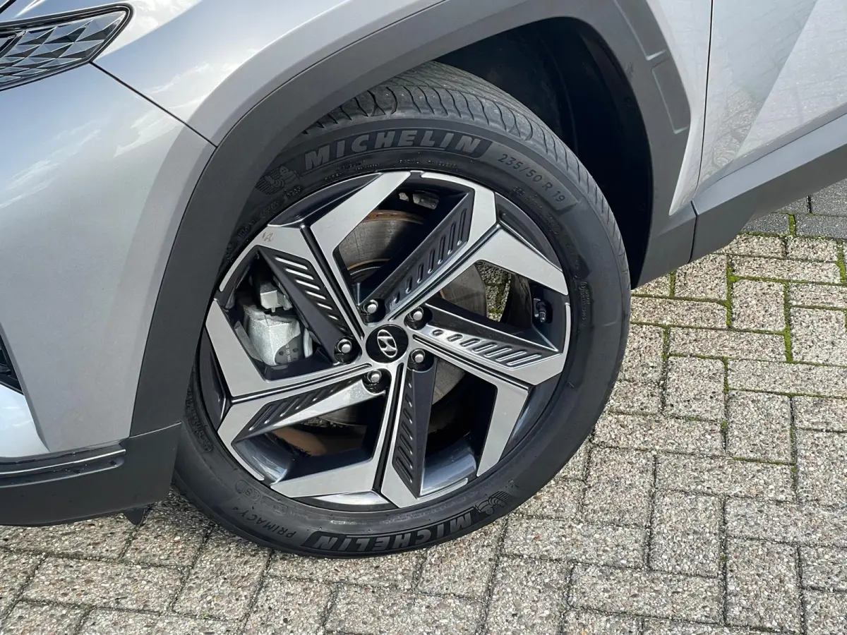 1.6 T-GDI PHEV Comfort Smart 4WD | Trekhaak | Navi | Stoel-Stuurverwarming | Elek. Achterklep | Climate Control | Adaptive Cruise