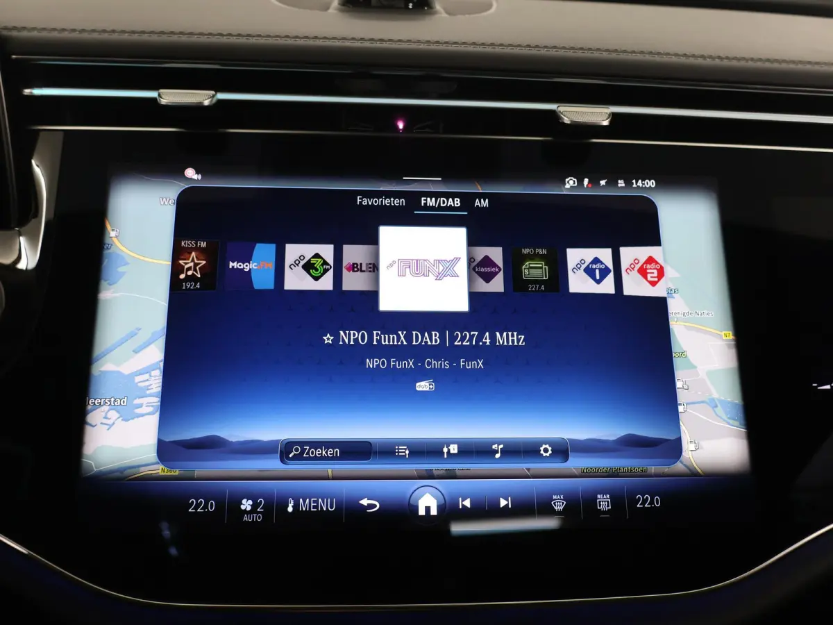 300e Sport Edition | Panoramaschuifdak | Trekhaak | Premium Pakket | 360°-camera | MBUX Superscreen | Burmester |