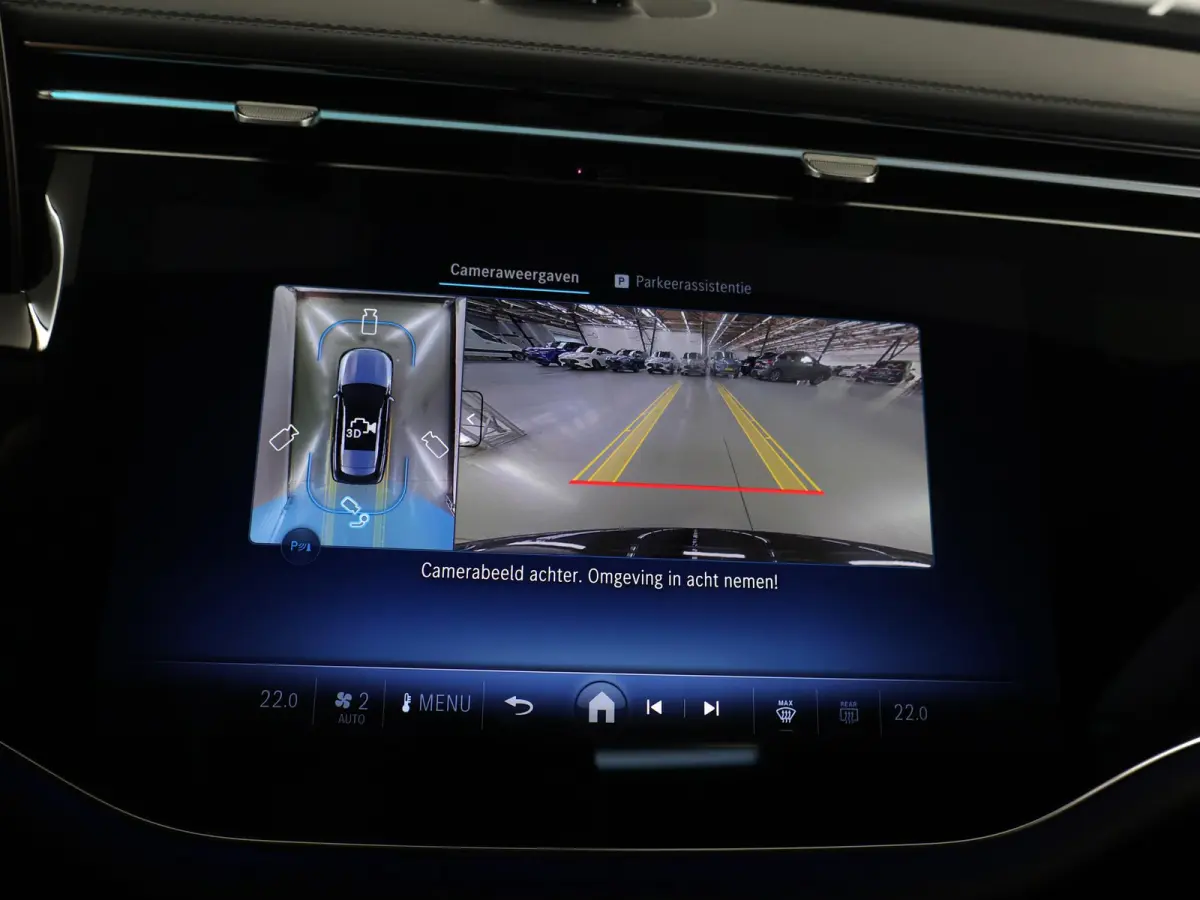 300e Sport Edition | Panoramaschuifdak | Trekhaak | Premium Pakket | 360°-camera | MBUX Superscreen | Burmester |