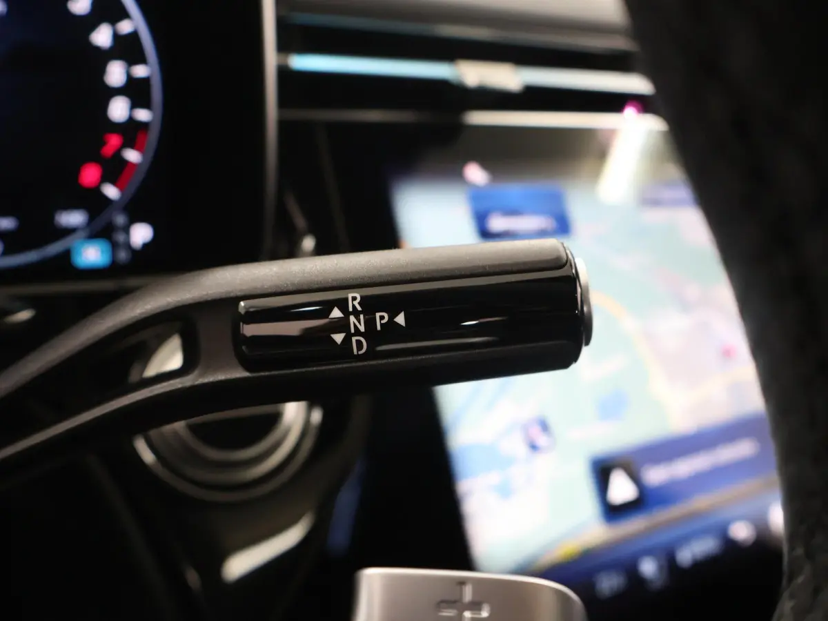 300e Sport Edition | Panoramaschuifdak | Trekhaak | Premium Pakket | 360°-camera | MBUX Superscreen | Burmester |
