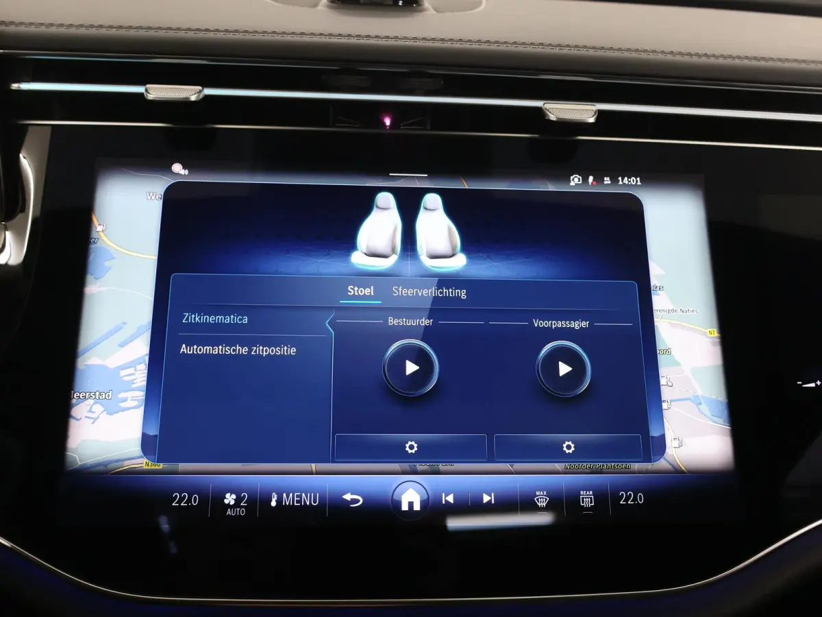 300e Sport Edition | Panoramaschuifdak | Trekhaak | Premium Pakket | 360°-camera | MBUX Superscreen | Burmester |