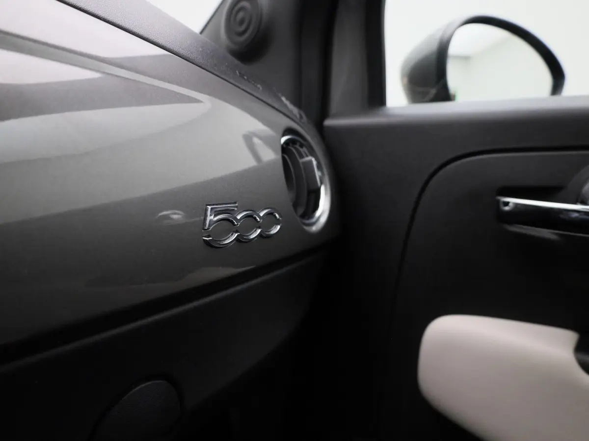 1.0 Hybrid Dolcevita | BLUETOOTH | DAB RADIO | CRUISE CONTROL | LICHTMETALEN VELGEN | LED DAGRIJVERLICHTING | MULTIFUNCTIONEEL STUURWIEL | AIRCO |