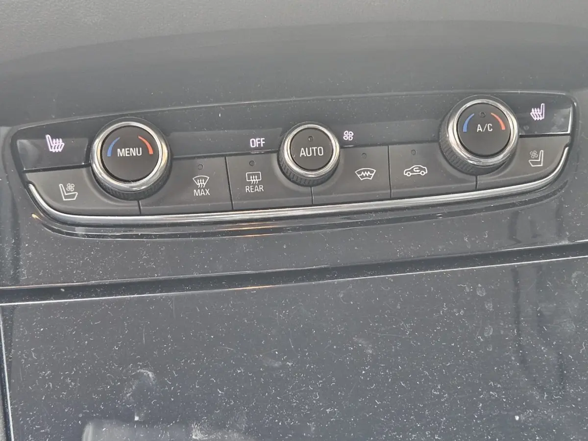 1.6 Turbo Hybrid Elegance Elek. Stoelen met Geheugen | Stoelverwarming en Ventialtie | Camera | Trekhaak | Carplay | Keyless | Achteruitrijcamera | Apple Carplay/Android Auto|telefoonintegra