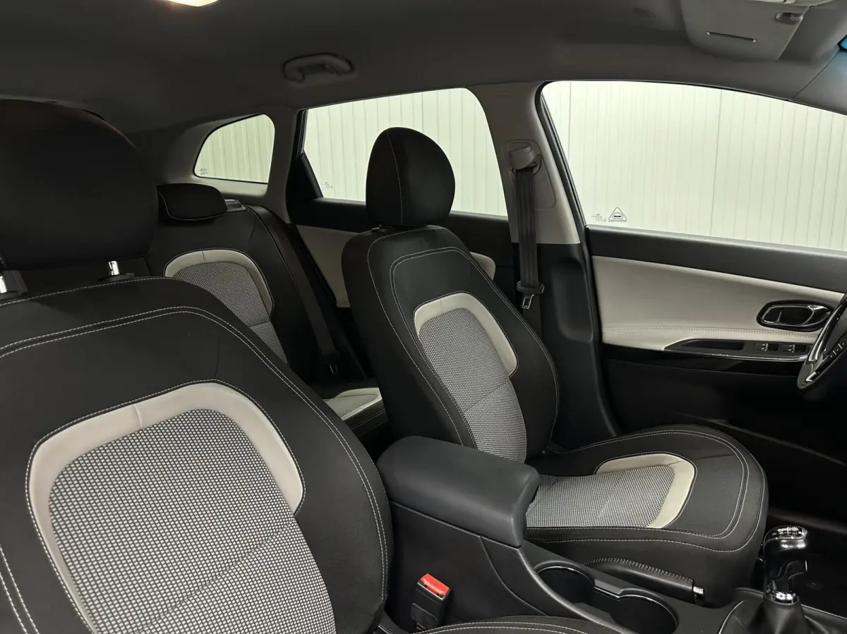 cee'd 1.6 GDI DynamicLine 74000 KM TREKHAAK CRUISE