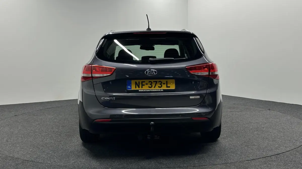 cee'd 1.6 GDI DynamicLine 74000 KM TREKHAAK CRUISE