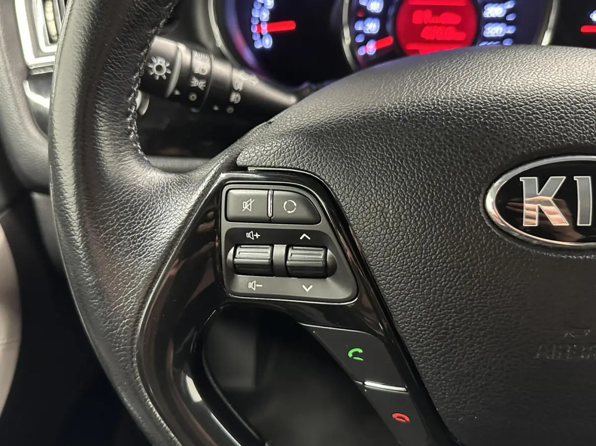 cee'd 1.6 GDI DynamicLine 74000 KM TREKHAAK CRUISE