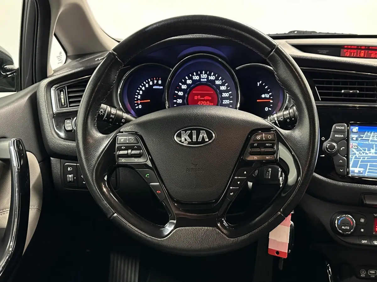 cee'd 1.6 GDI DynamicLine 74000 KM TREKHAAK CRUISE