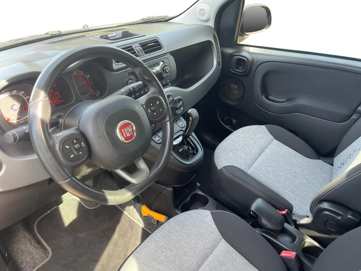 0.9 TwinAir Lounge | Automaat | Trekhaak | Parkeersensoren | Airco |