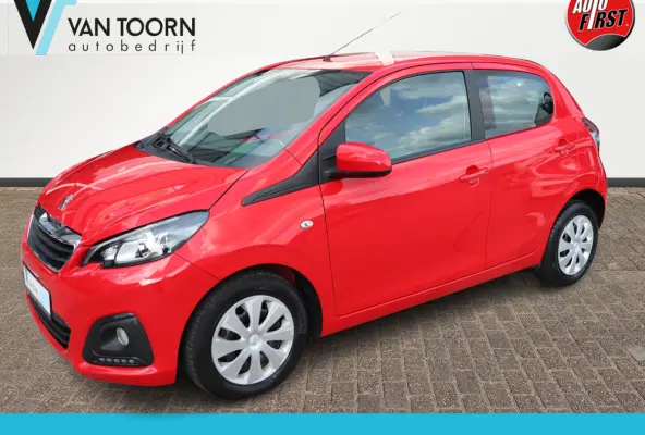 1.0 VTi Active Automaat. Uniek! Zeer lage km stand! Eerste eigenaar.