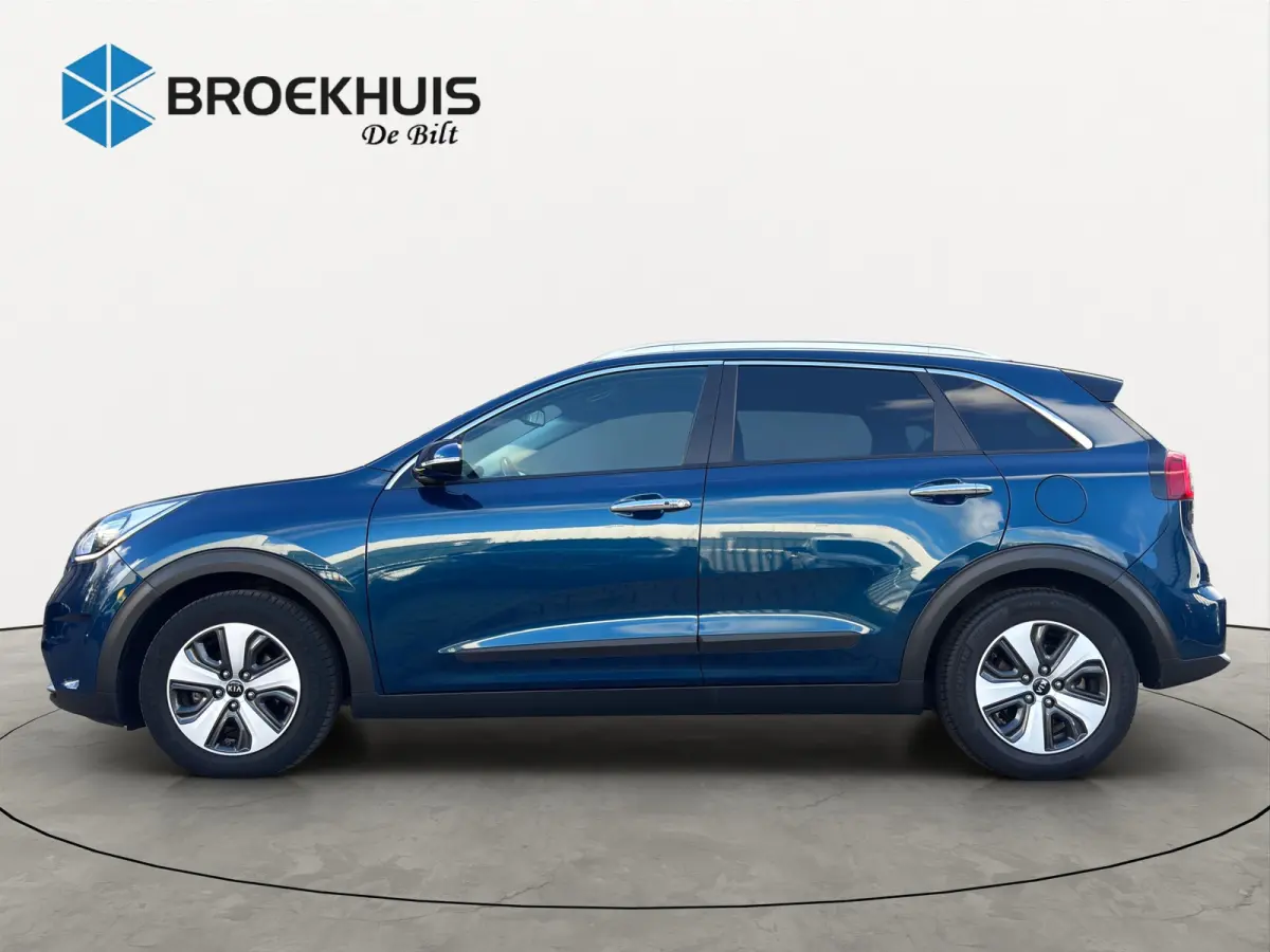 1.6 GDi Hybrid BusinessLine | NL-AUTO! | STOEL + STUURVERWARMING | ADAPTIVE CRUISE | LANE ASISST | CAMERA | PARK SENS V+A | LED | LEDER
